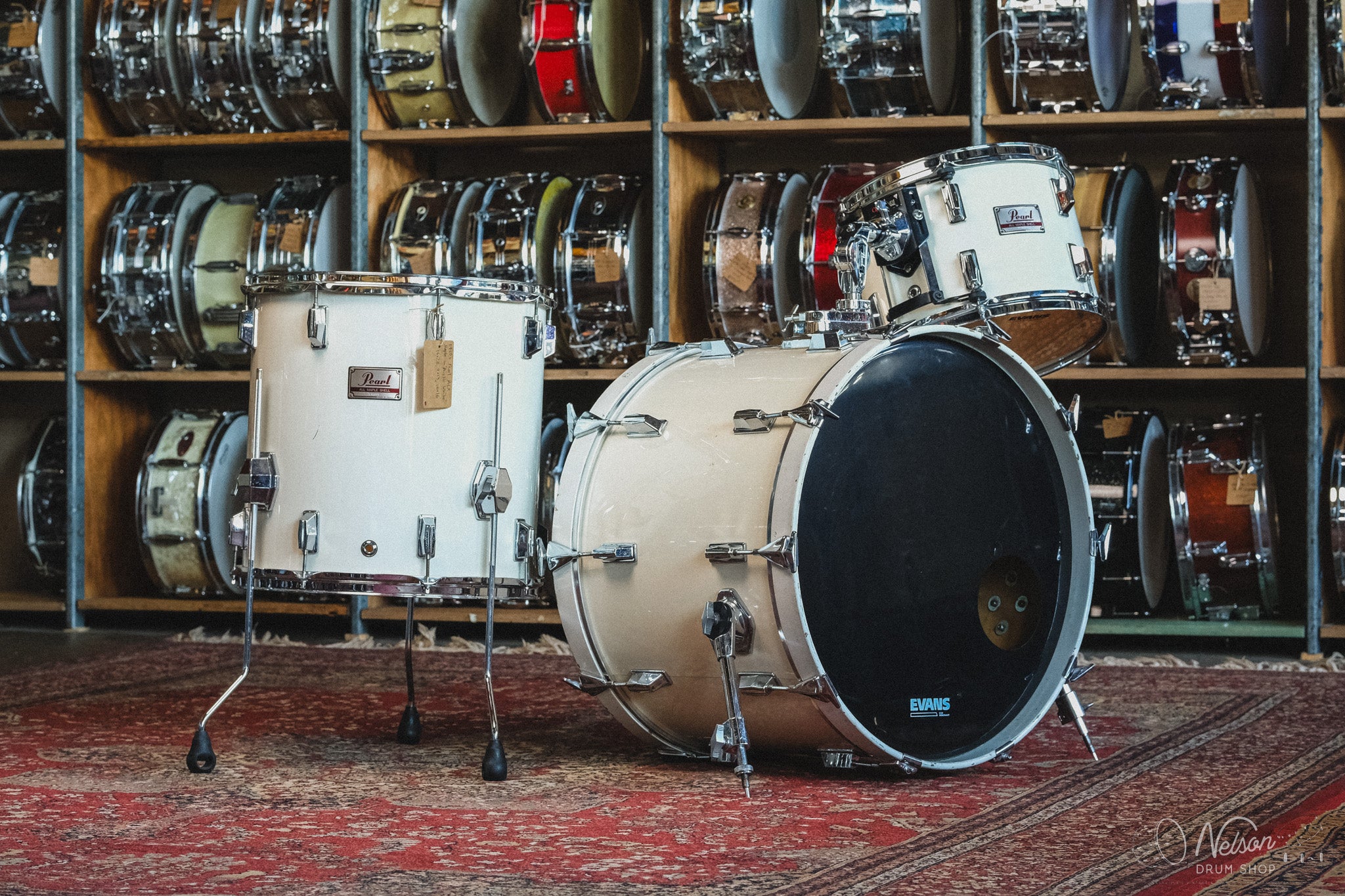 1980s Pearl MLX Maple in Arctic White - 16x22, 9x13, 16x16