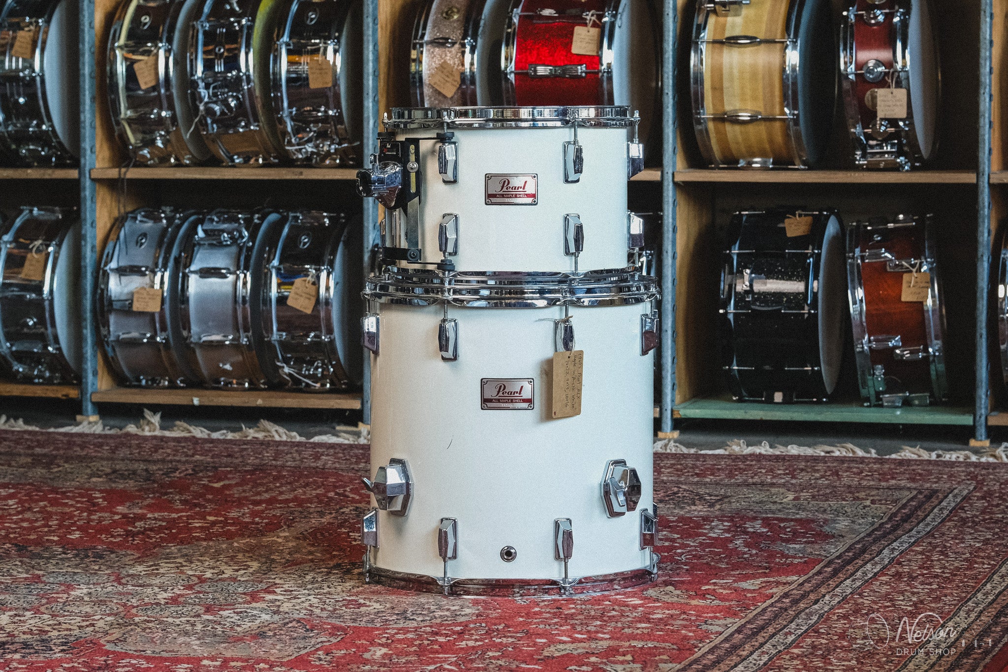 1980s Pearl MLX Maple in Arctic White - 16x22, 9x13, 16x16