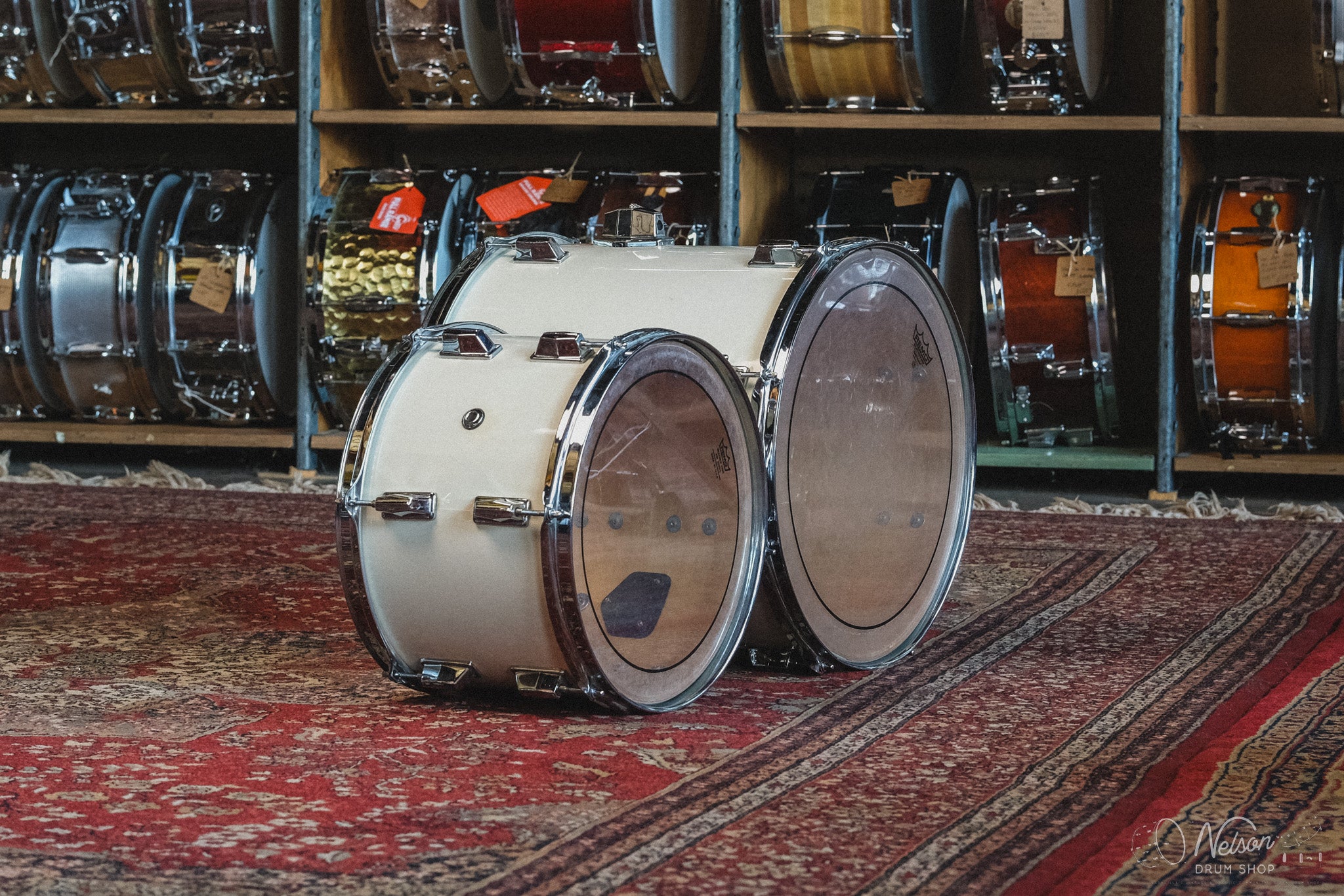 1980s Pearl MLX Maple in Arctic White - 16x22, 9x13, 16x16