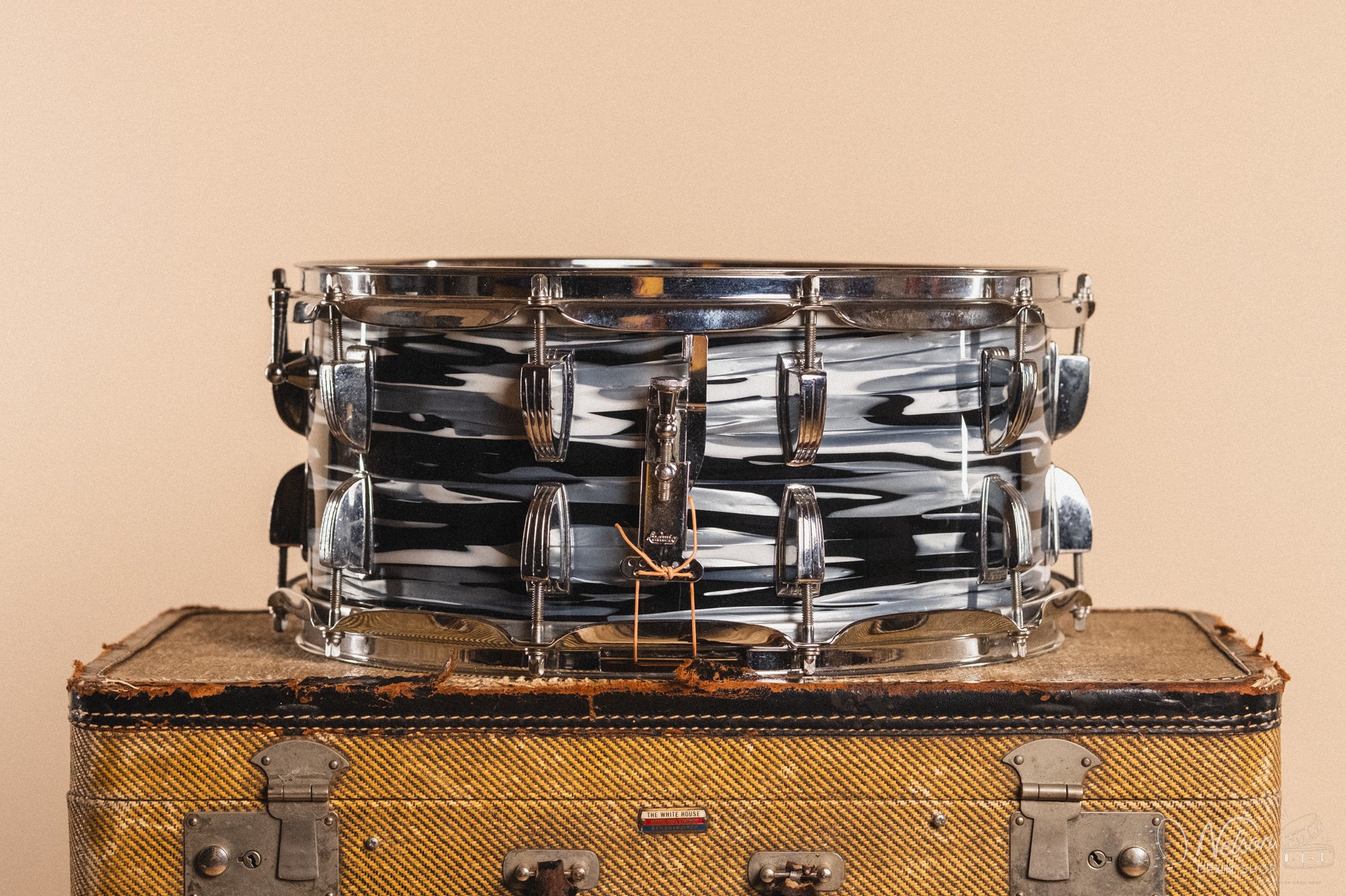 Ludwig/Keller 'School Festival' in "Bowling Ball" Black Oyster Pearl - 6.5x14