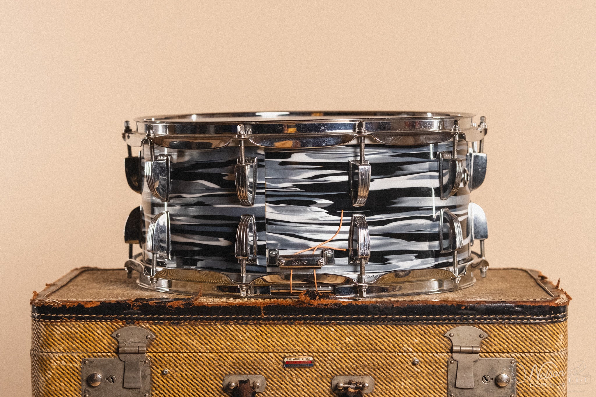 Ludwig/Keller 'School Festival' in "Bowling Ball" Black Oyster Pearl - 6.5x14