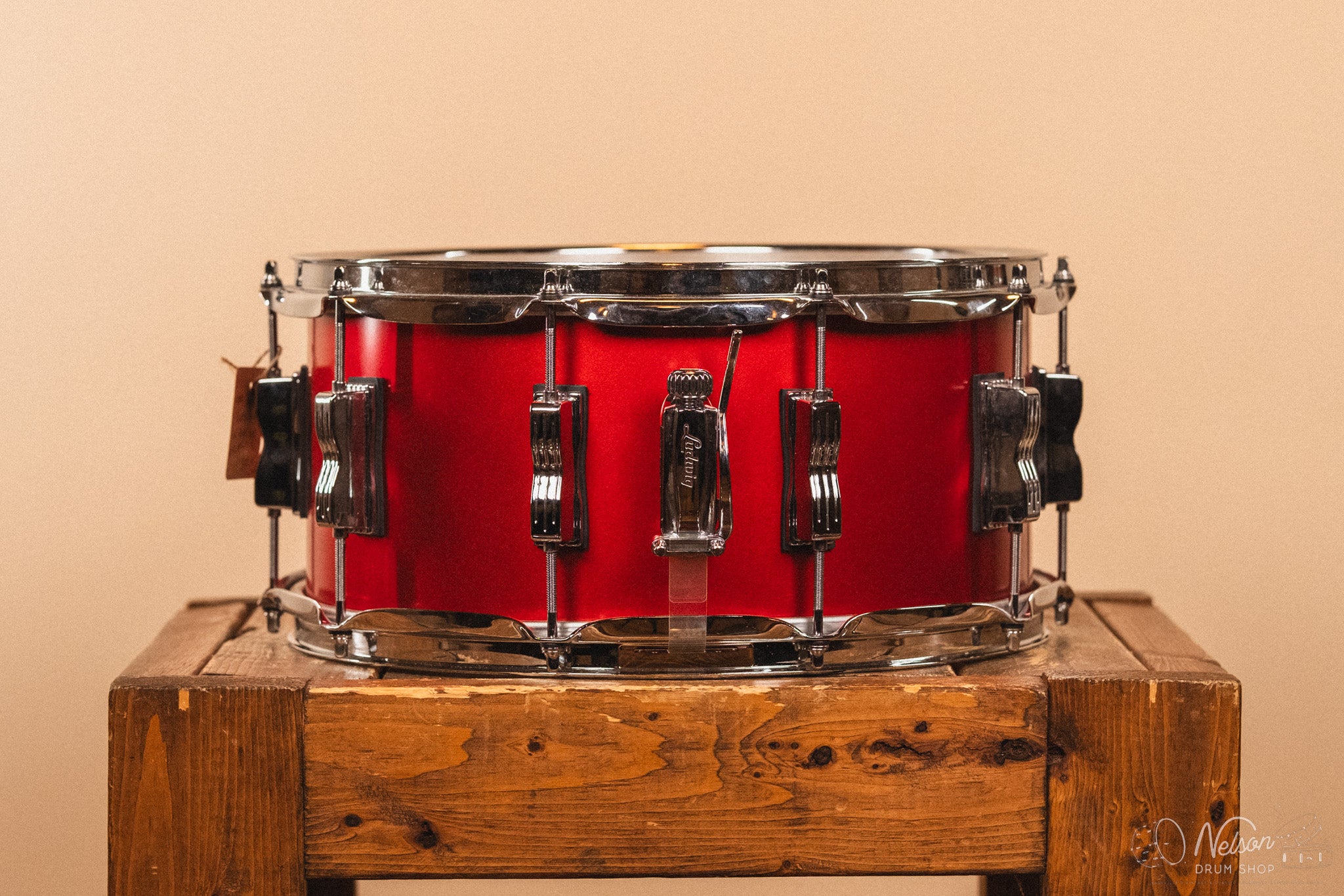 Used Ludwig Classic Maple in Diablo Red - 6.5x14