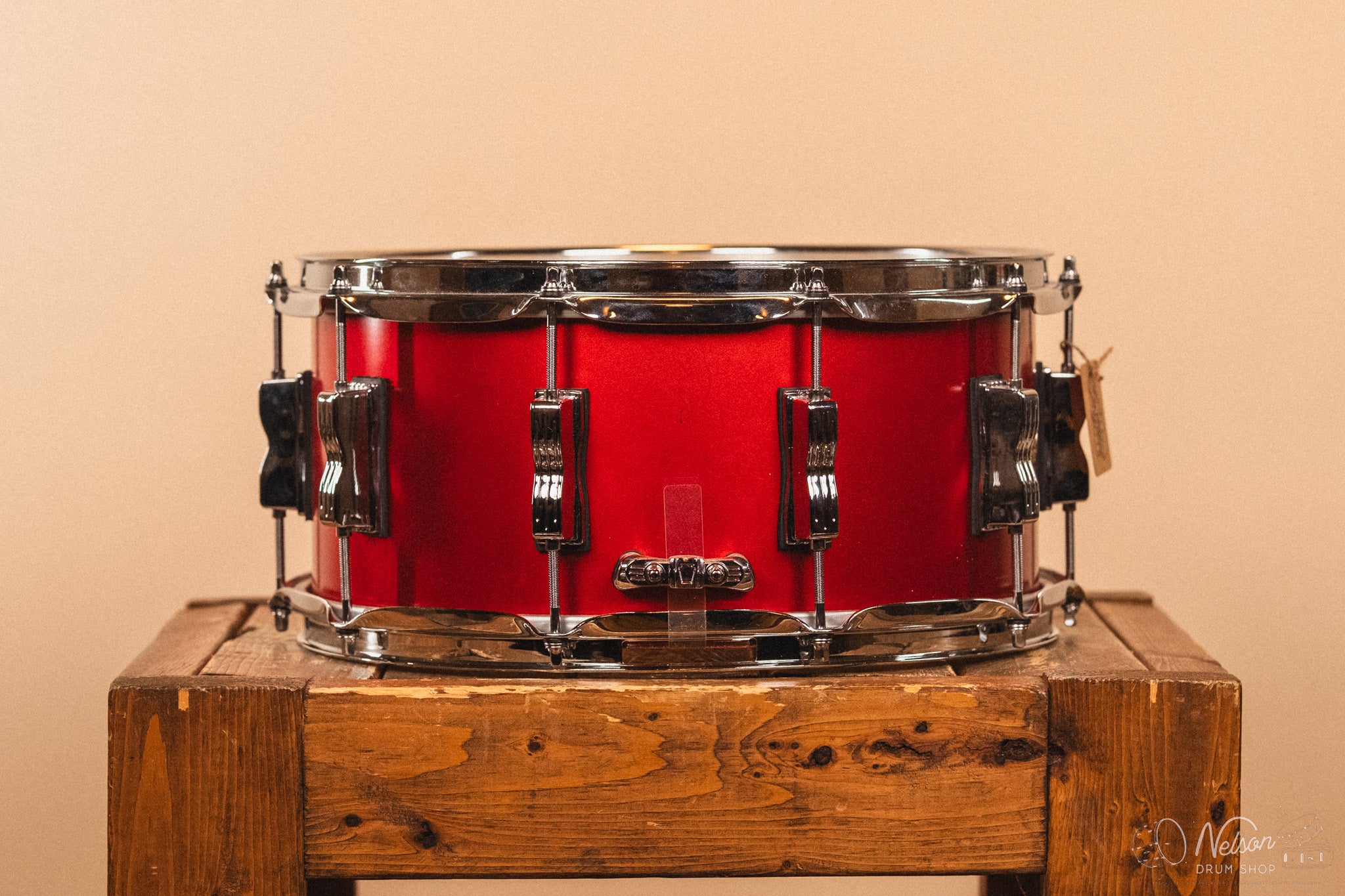 Used Ludwig Classic Maple in Diablo Red - 6.5x14