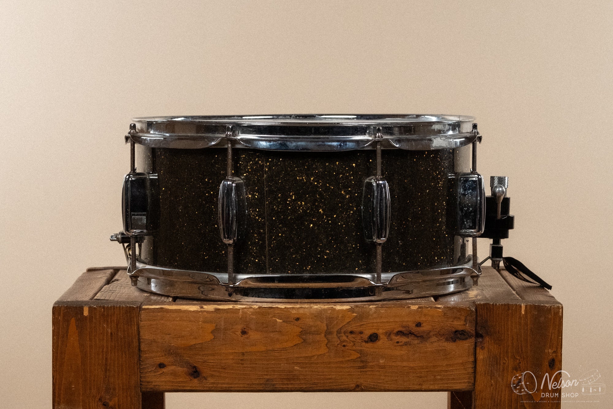 Used C&C 12th & Vine in Gray Glass Glitter - 6.5x14