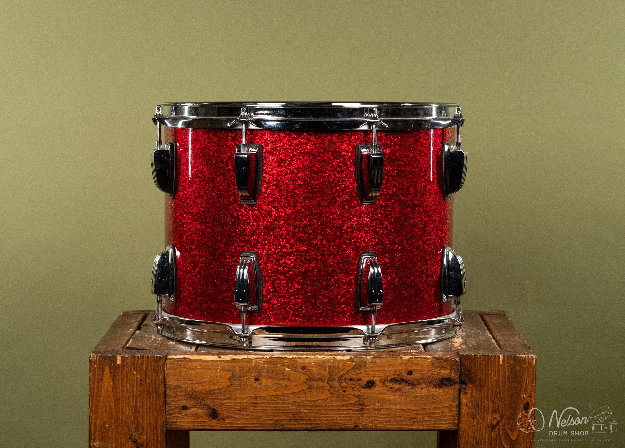 Used Ludwig Classic Maple in Red Sparkle - 10x14