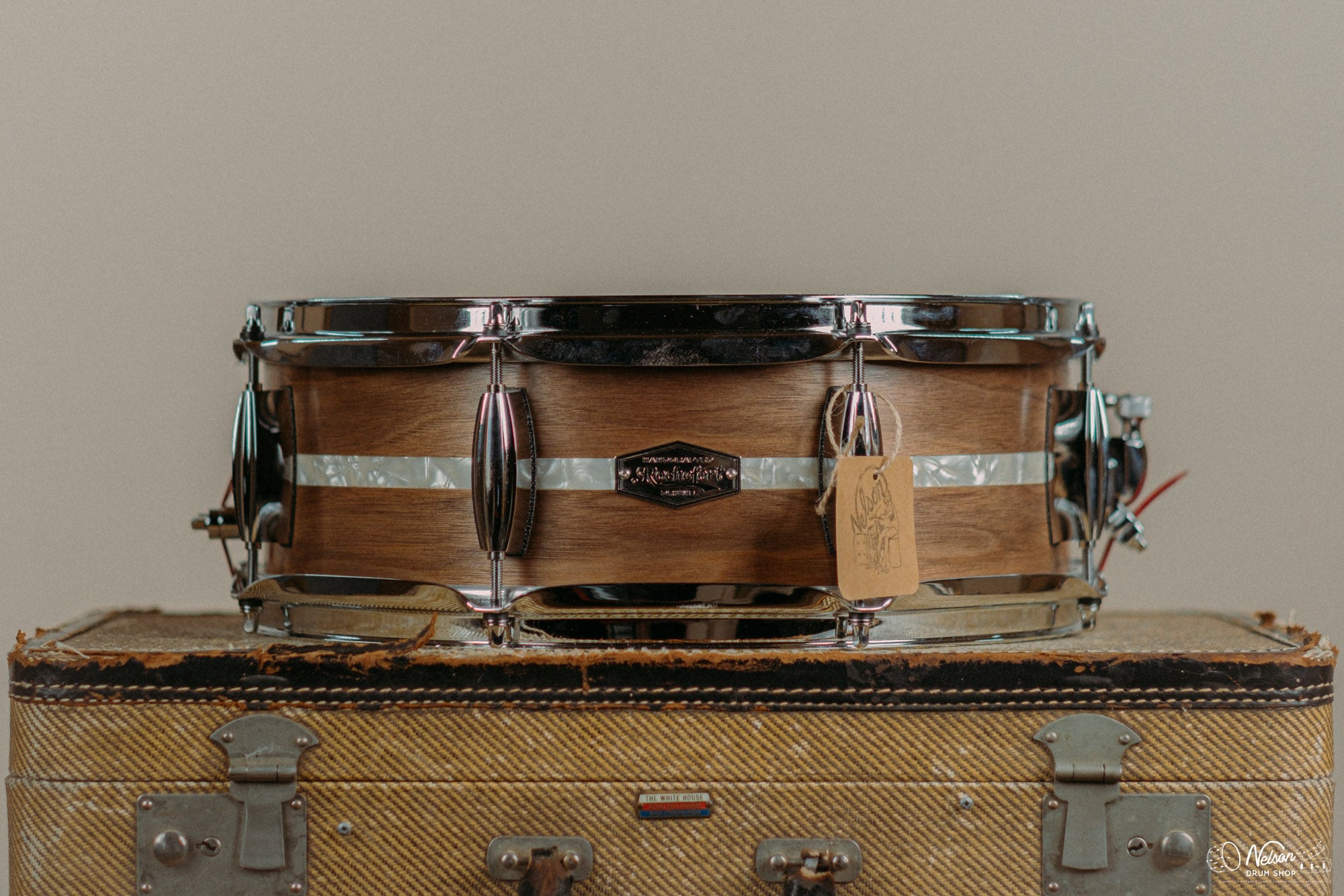 Rochefort Walnut w/ White Marine Pearl Inlay - 5x14