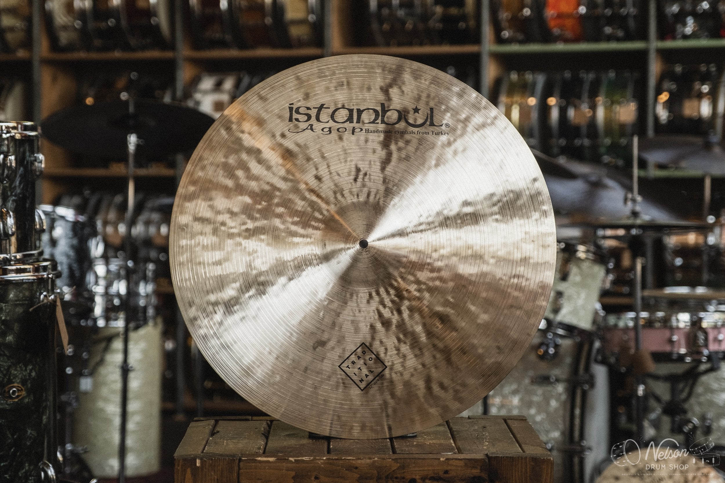 Istanbul Agop Traditional Dark Ride - 22"