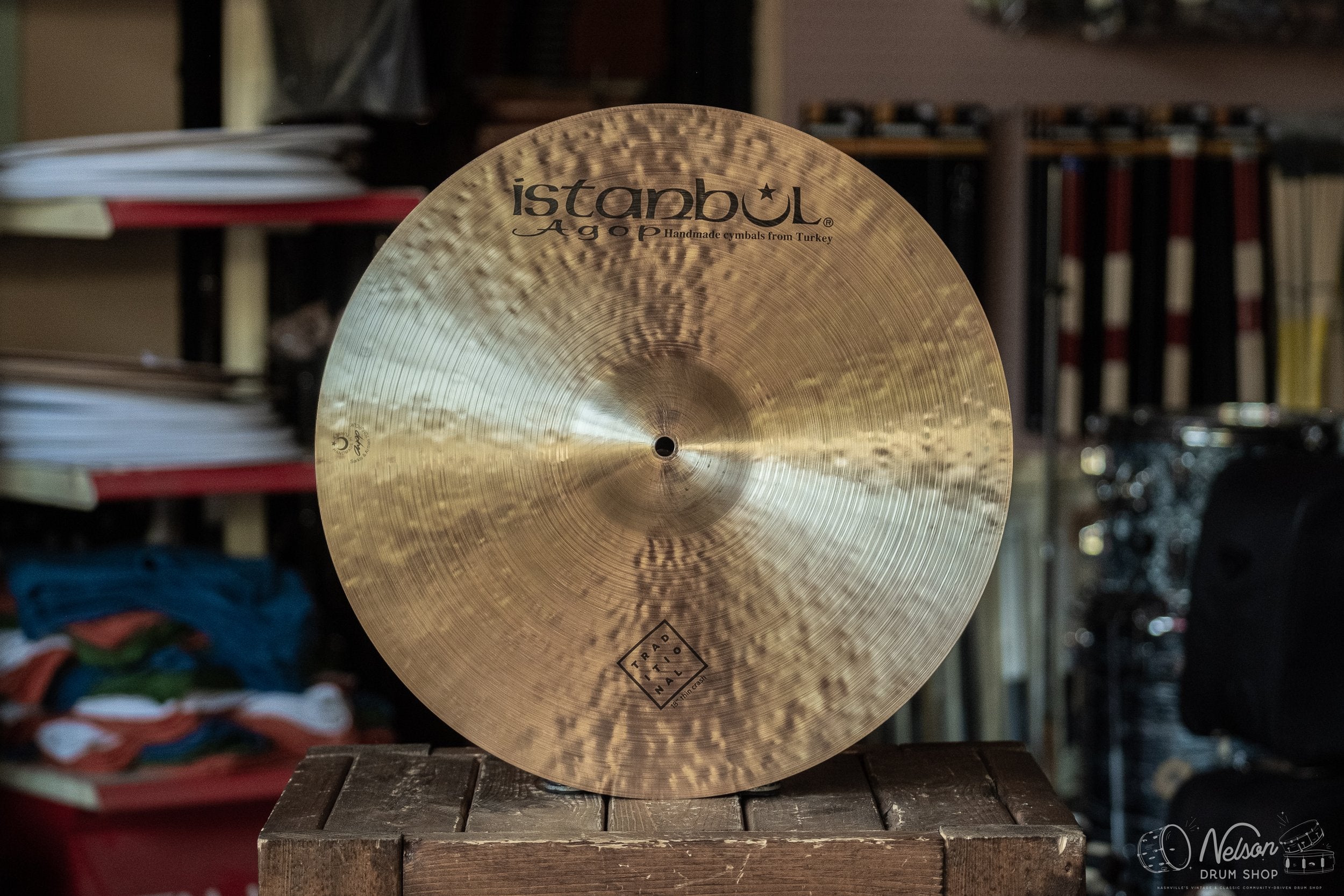 Istanbul Agop Traditional Thin Crash- 18"