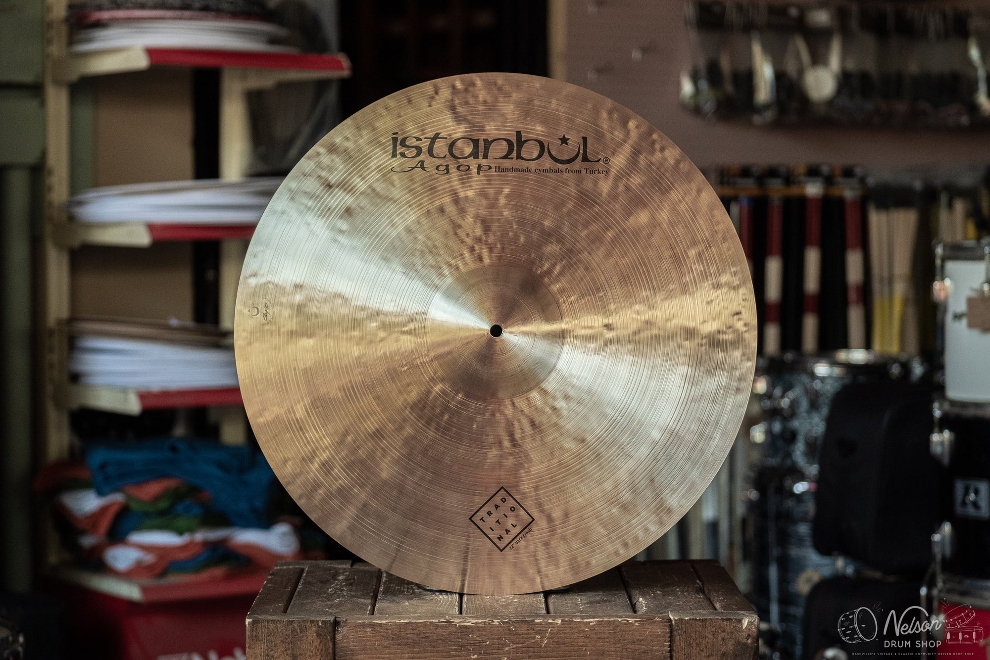 Istanbul Agop Traditional Dark Crash - 22"