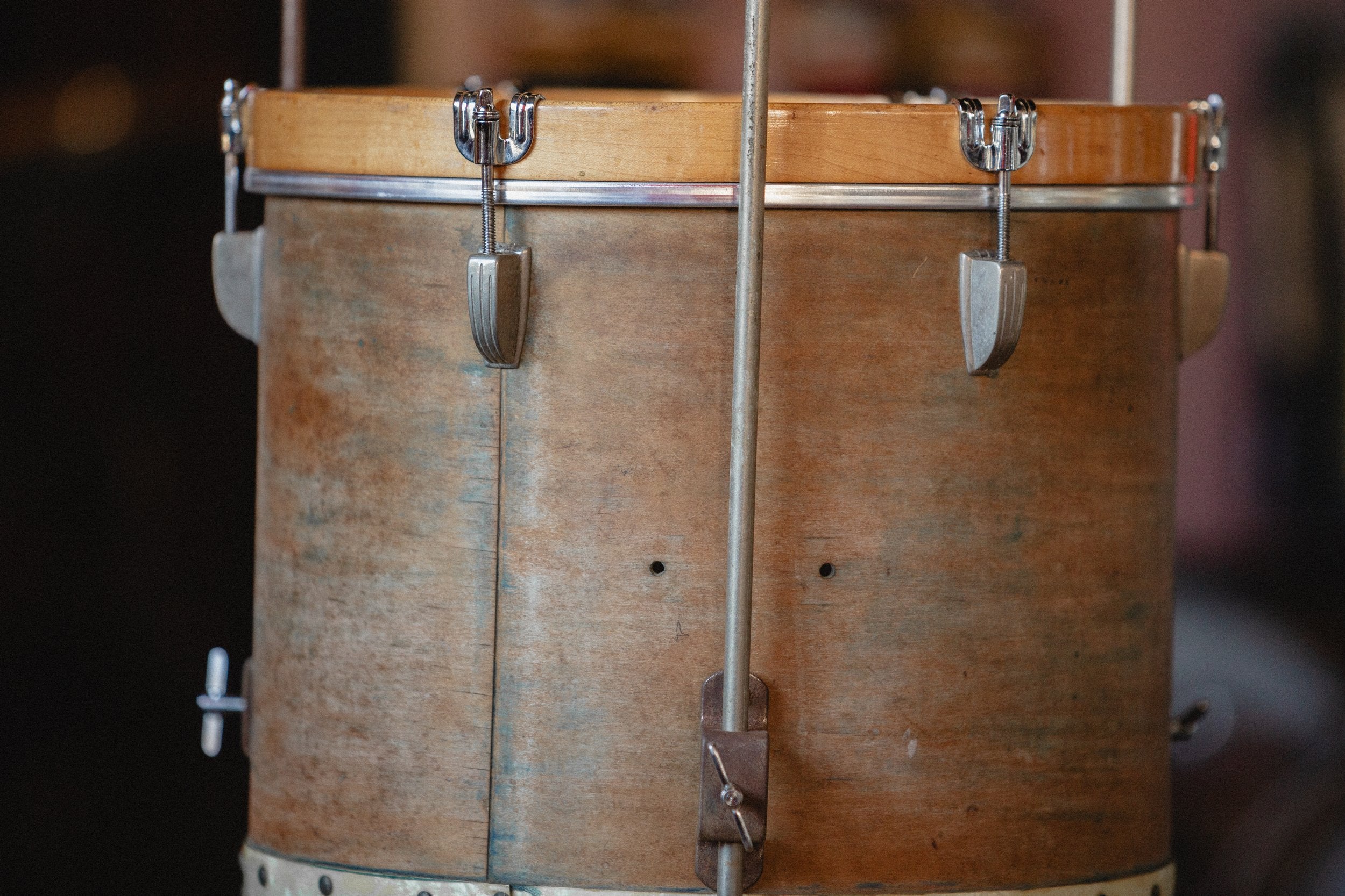 1940s WFL Tack Bottom Floor Tom (Finish Stripped) - 12x14