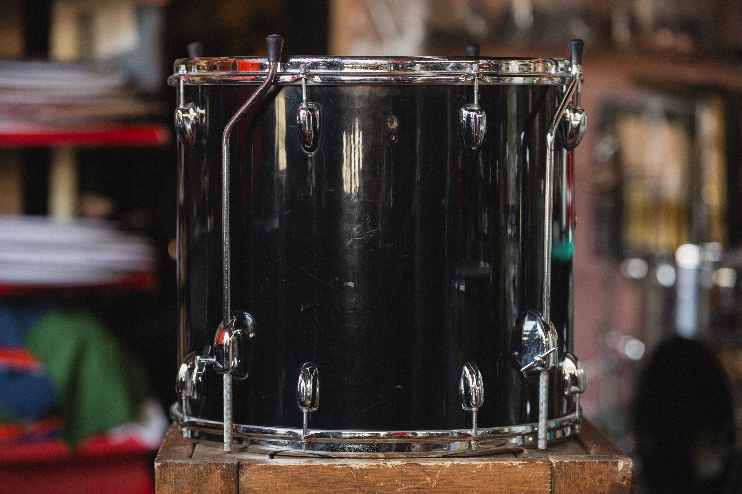 1970s Slingerland 5ply Floor Tom in Gloss Black - 16x18