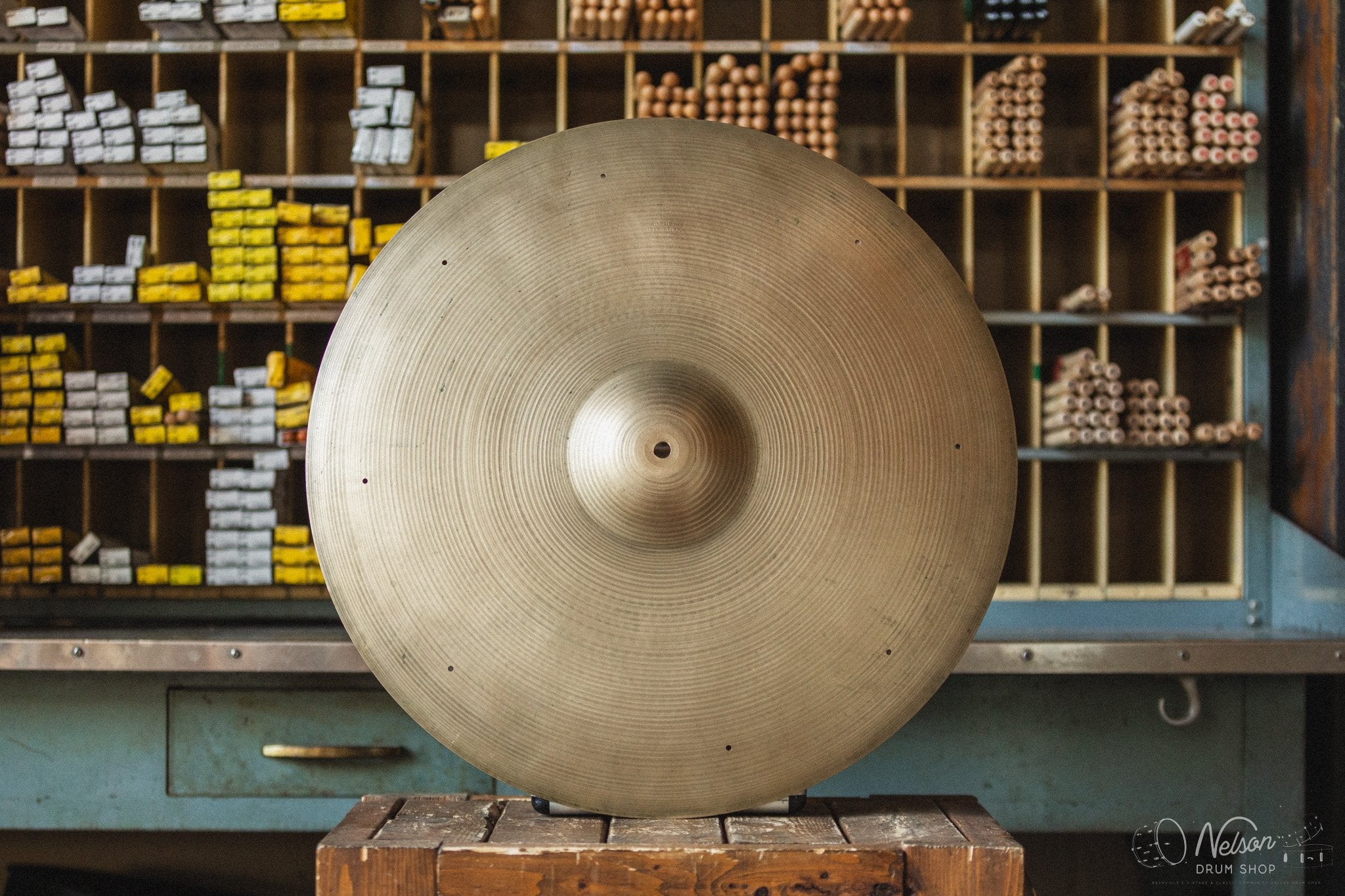 1960s Avedis Zildjian Ride - 22"