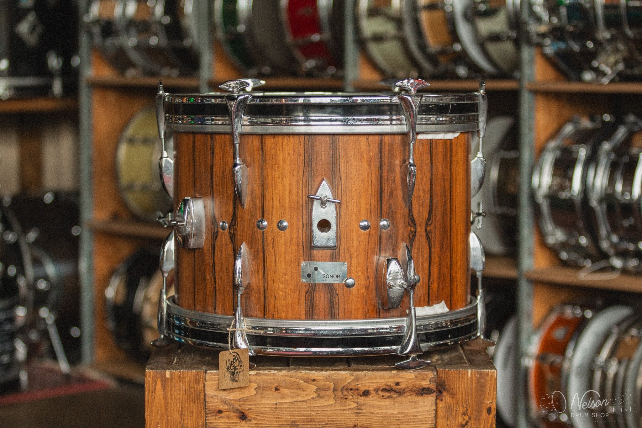 1972 Sonor "Teardrop" Bass Drum in Rosewood - 12x18