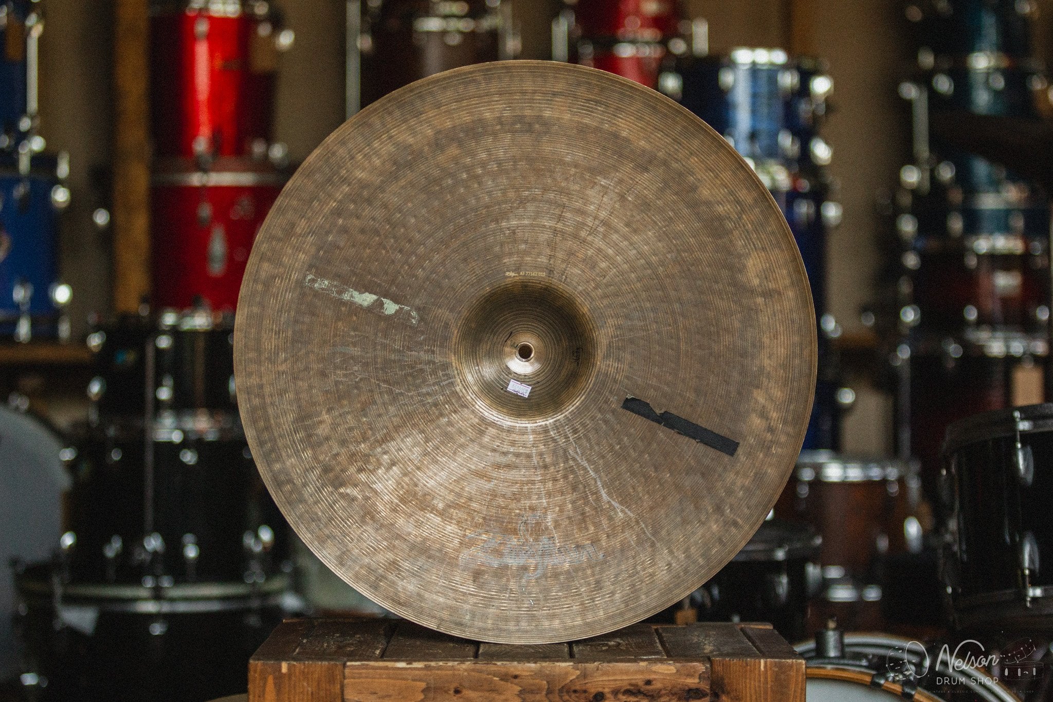 Used Zildjian Avedis Ride - 22"