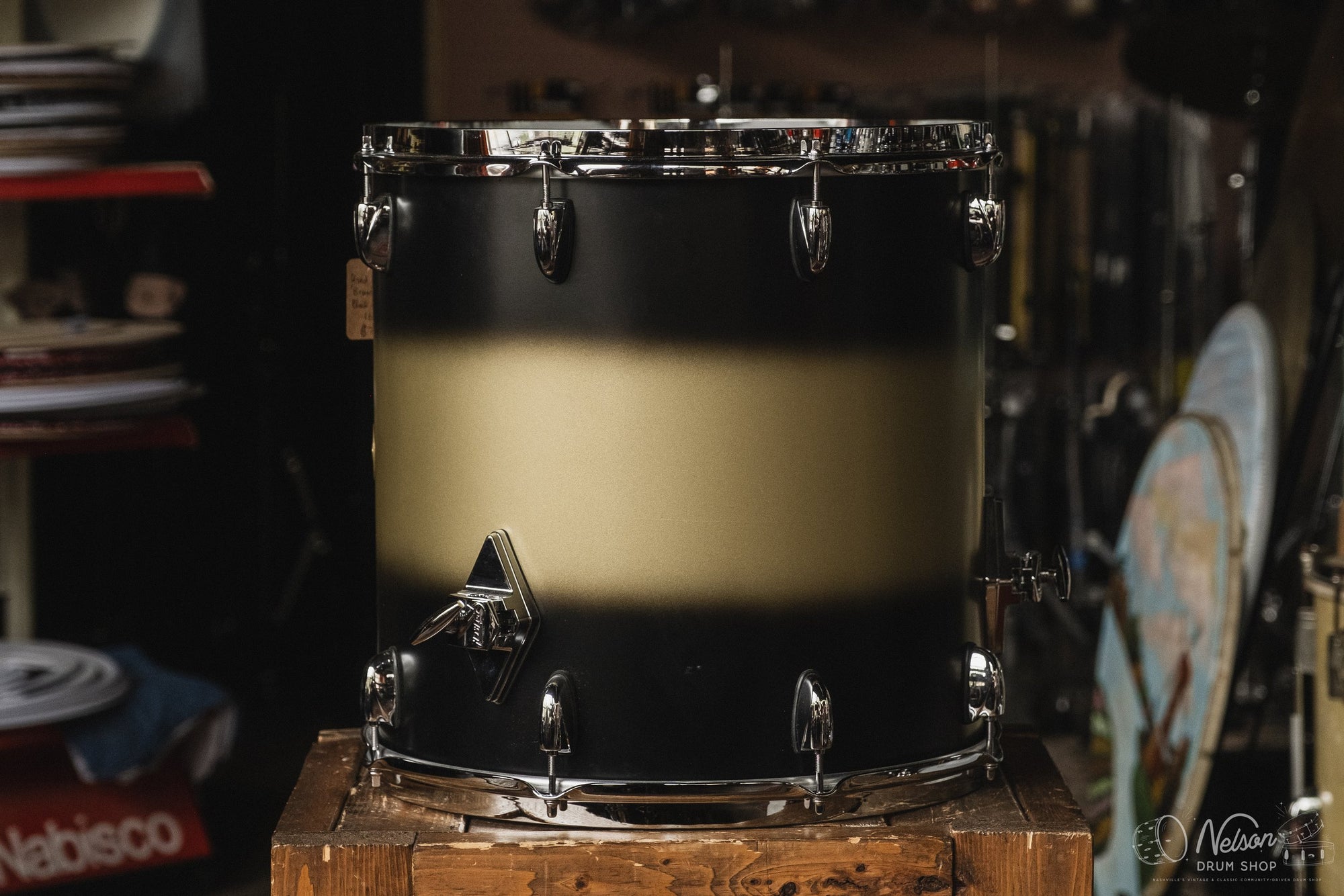 Used Gretsch 'Broadkaster' Floor Tom in Black & Gold Duco - 16x16