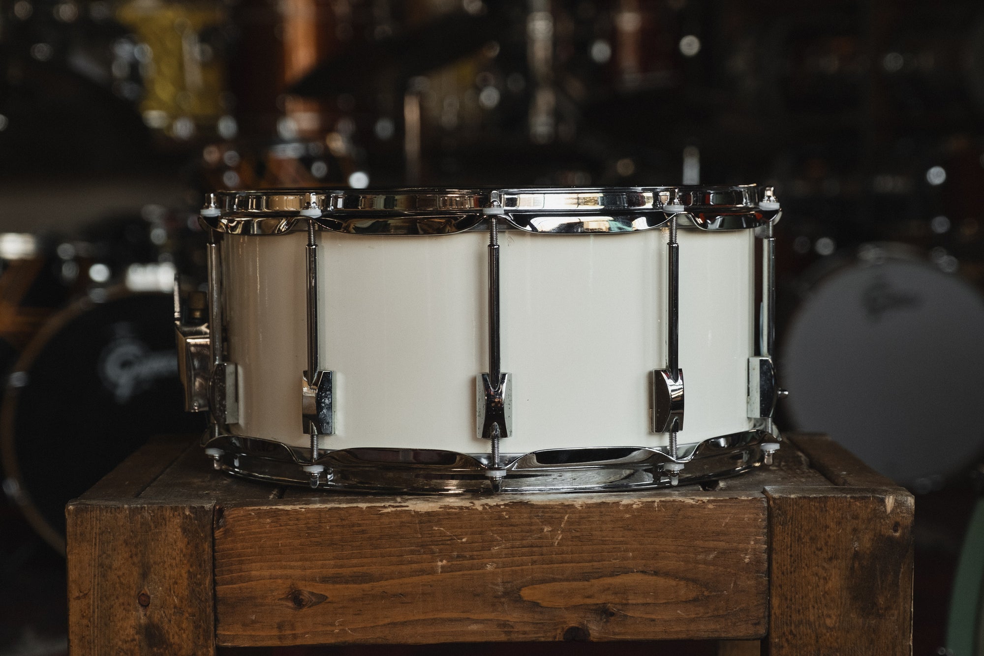 Used Noble & Cooley 'Star Series' Solid Maple in White Lacquer - 6.5x14