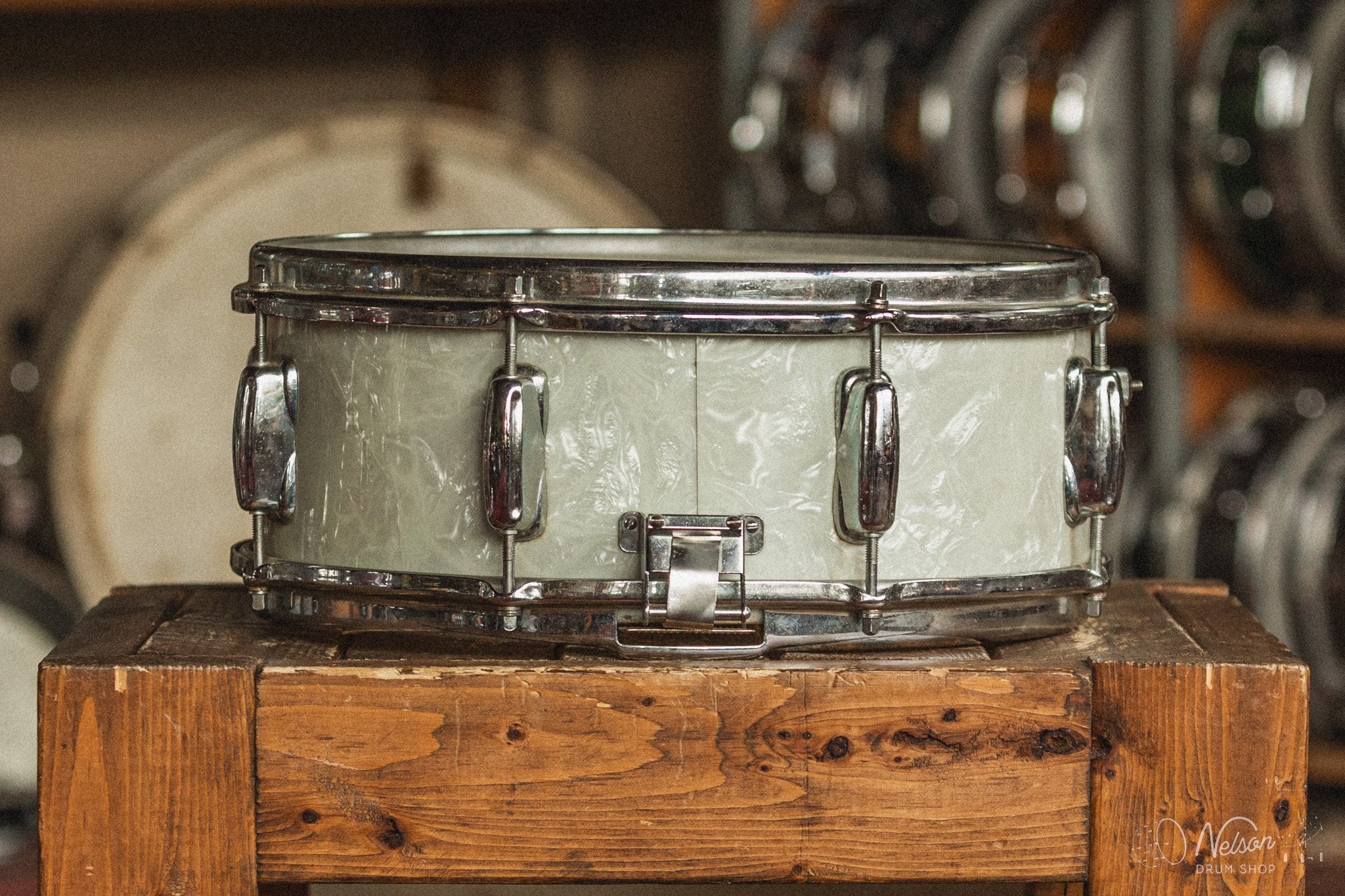 1960s Slingerland Artist Model in White Marine Pearl - 5.5x14