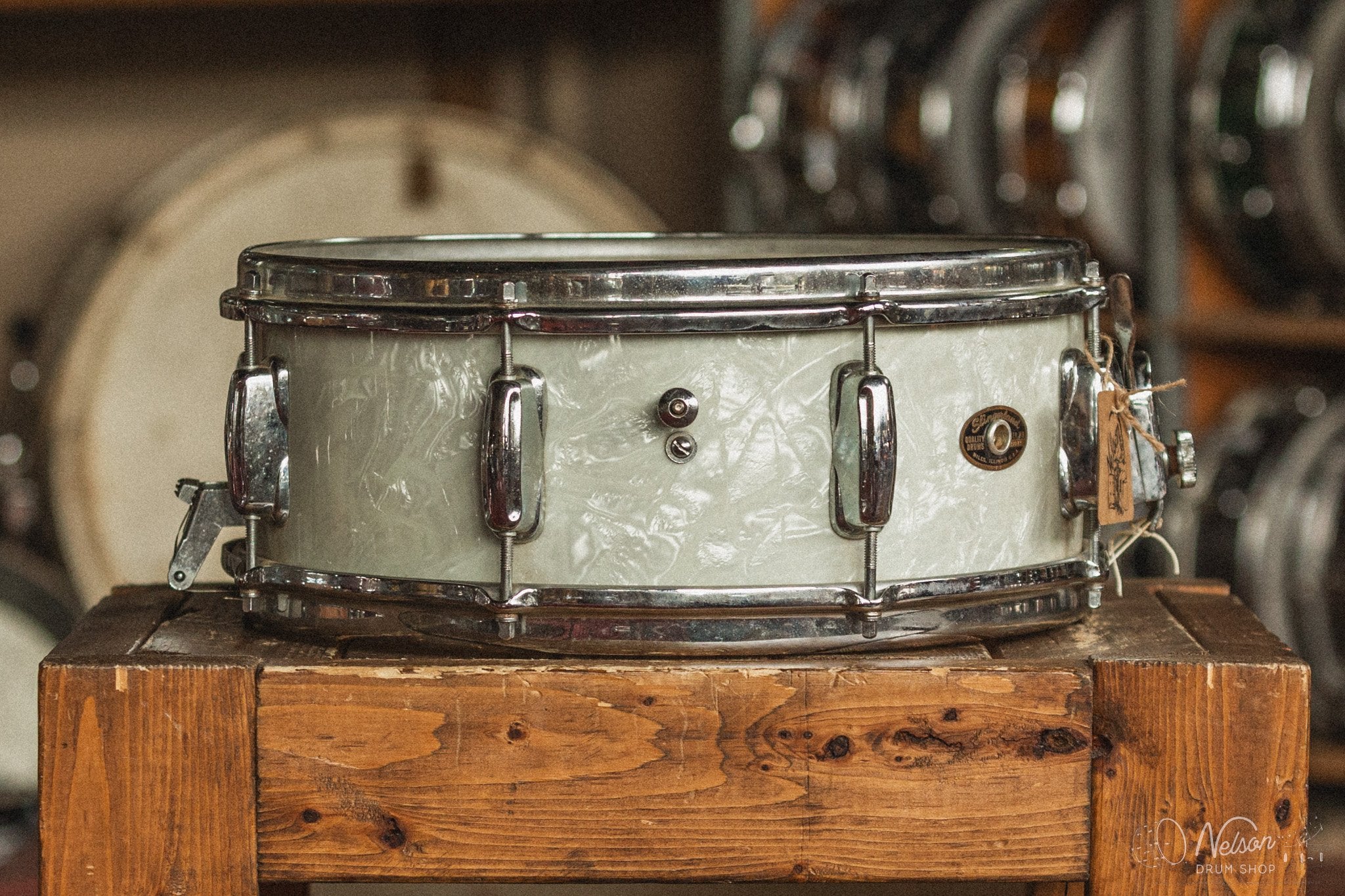 1960s Slingerland Artist Model in White Marine Pearl - 5.5x14