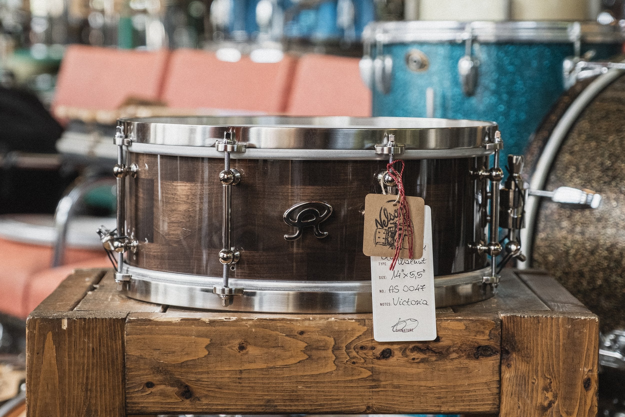 Angel Drums 'Victoria' Black Walnut in Natural Gloss - 5.5x14